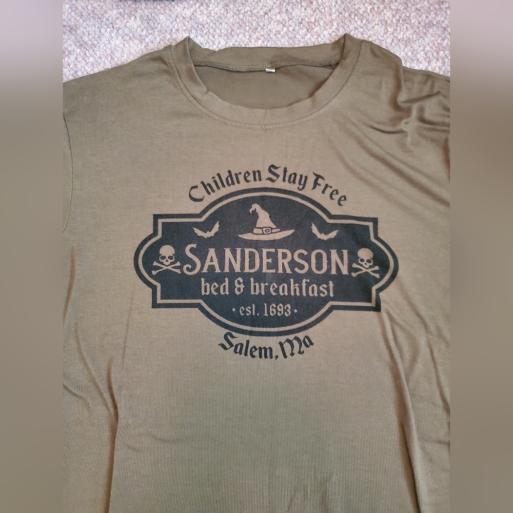 Short sleeve Hocus Pocus t-shirt